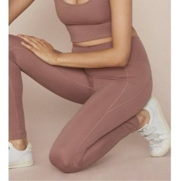 girlfriend collective Pants - Girlfriend Collective rose quartz compressive leggings XL